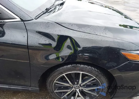 2022 Toyota Camry Se/Se Nightshade Edition из США, поврежденный, VIN 4T1T11AK1NU651701